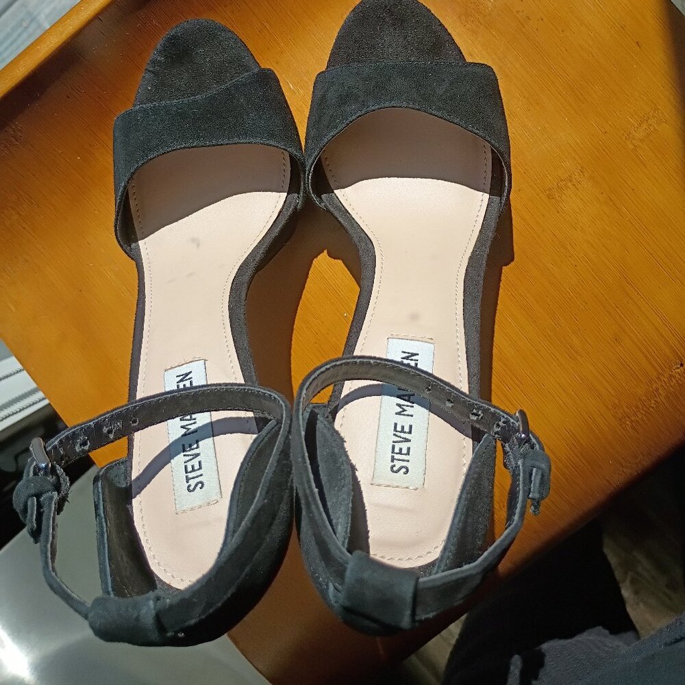 Steve Madden Heels Size 8.5 - Picture 3 of 6